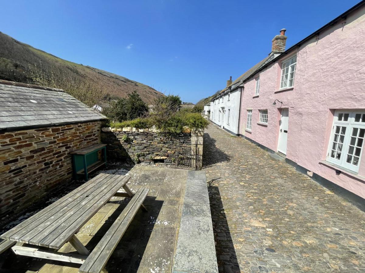 The Brewhouse Boscastle Harbour Villa Buitenkant foto